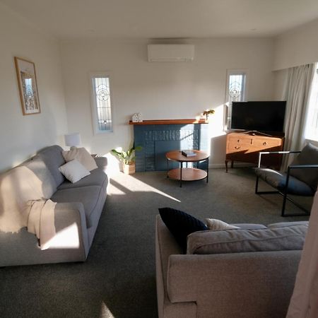 4 Bedroom In Great Location ハミルトン エクステリア 写真