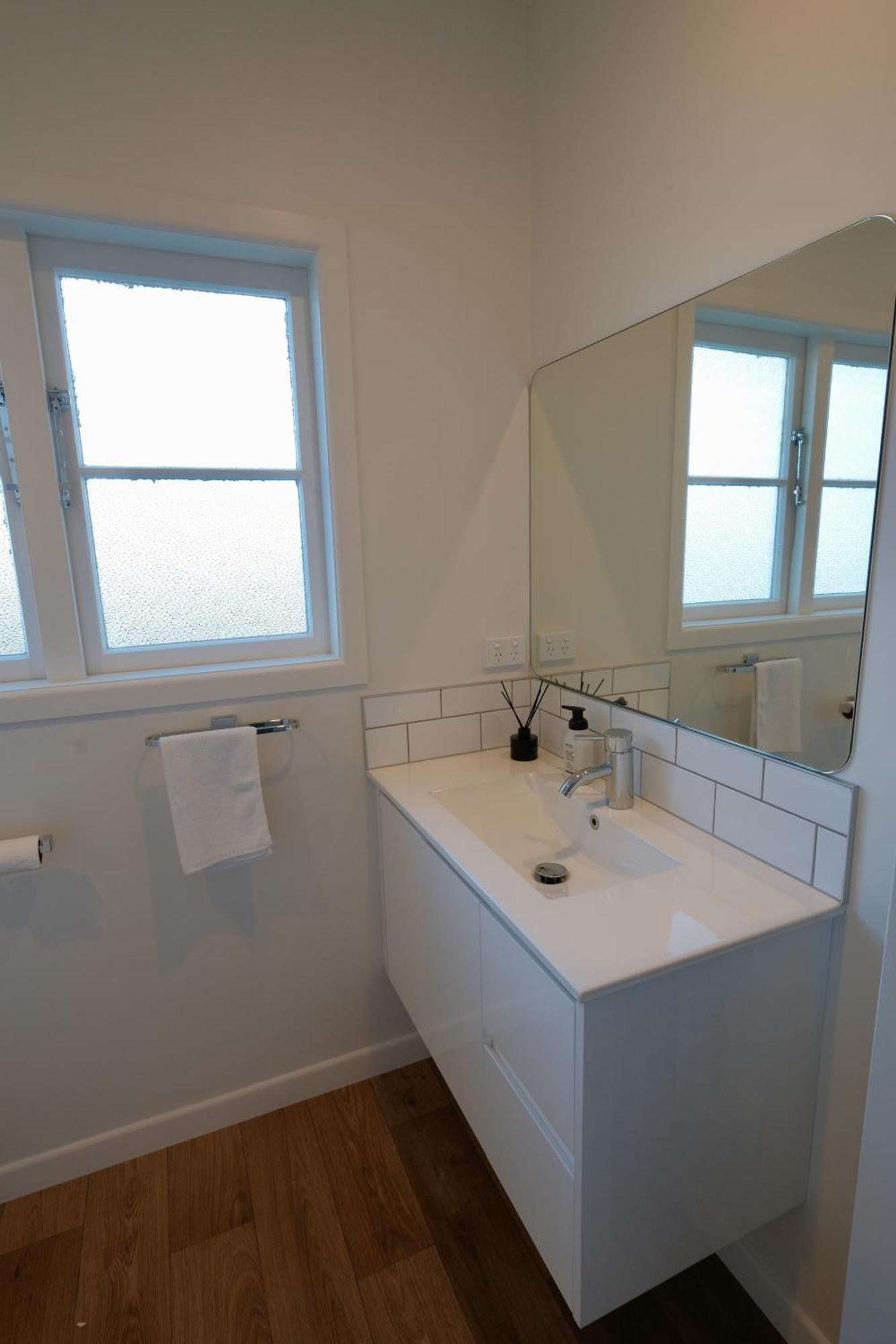 4 Bedroom In Great Location ハミルトン エクステリア 写真